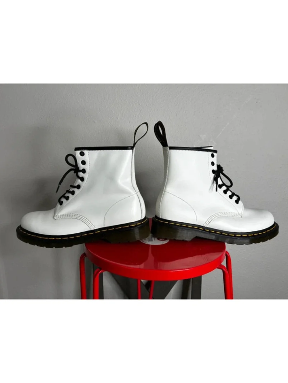 Dr. Martens “Air Wair” 1460 Men’s Smooth Leather White Boots